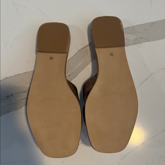 Steve Madden Haydn Metallic Bronze Sandals - Picture 2 of 4